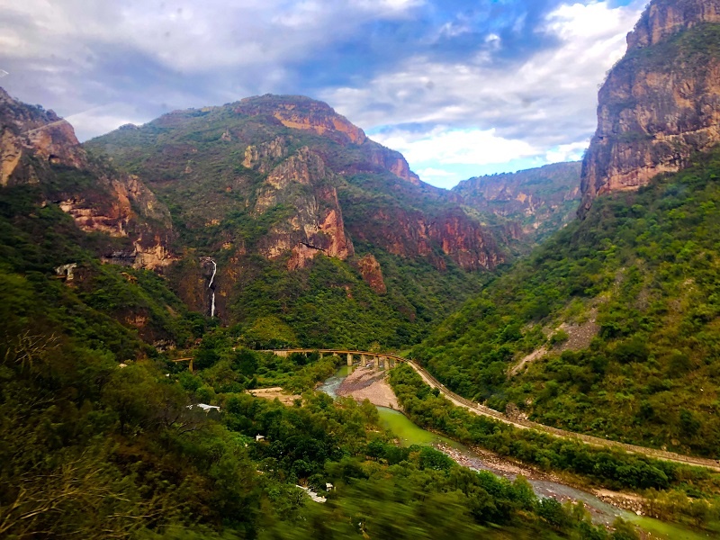 Visit Copper Canyon - El Chepe - Best things to do in Chihuahua Mexico