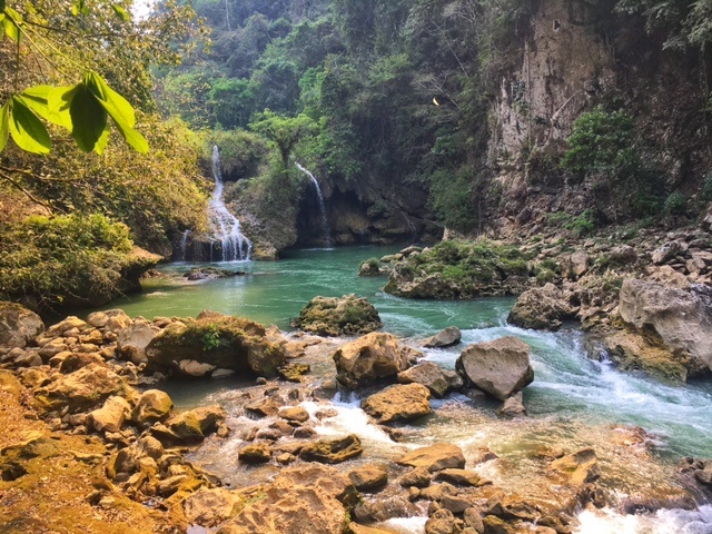 Visit Semuc Champey, Guatemala - Simone Says GO! - Travel Blog