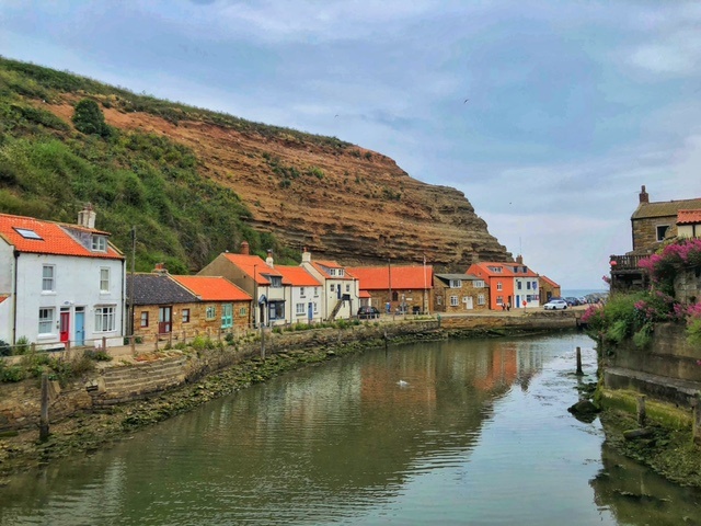 Fishing village of Staithes - Best Places to visit in North Yorkshire - Simone Says GO!