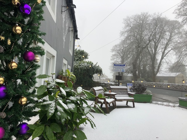 Yorkshire Dales in December - cosy 16th century inn - Simone Says GO!