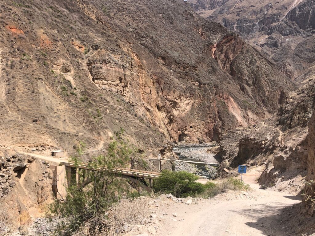 Hiking in Colca Canyon_Llahuar_Peru_Simone Says GO! Travel Blog