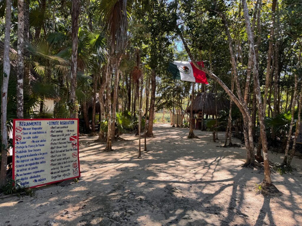 Things to know before going to Cancun_Mexico_Simone Says GO! Travel Blog